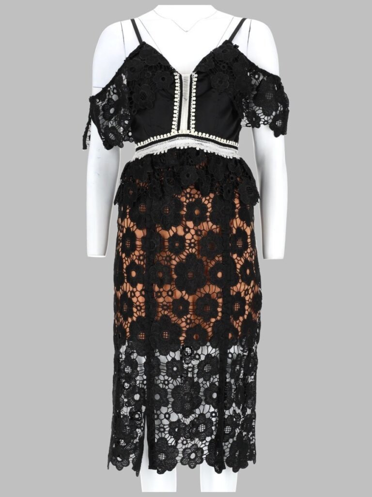 ABITO IN PIZZO MACRAMÈ