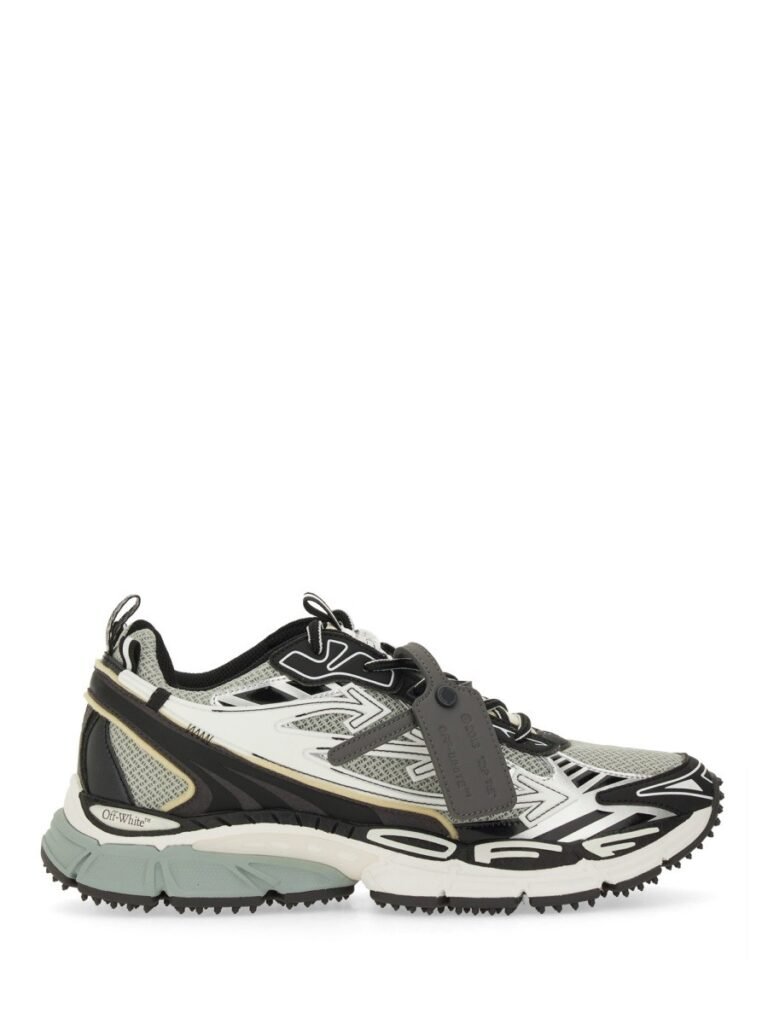 "BE RIGHT BACK" SNEAKER