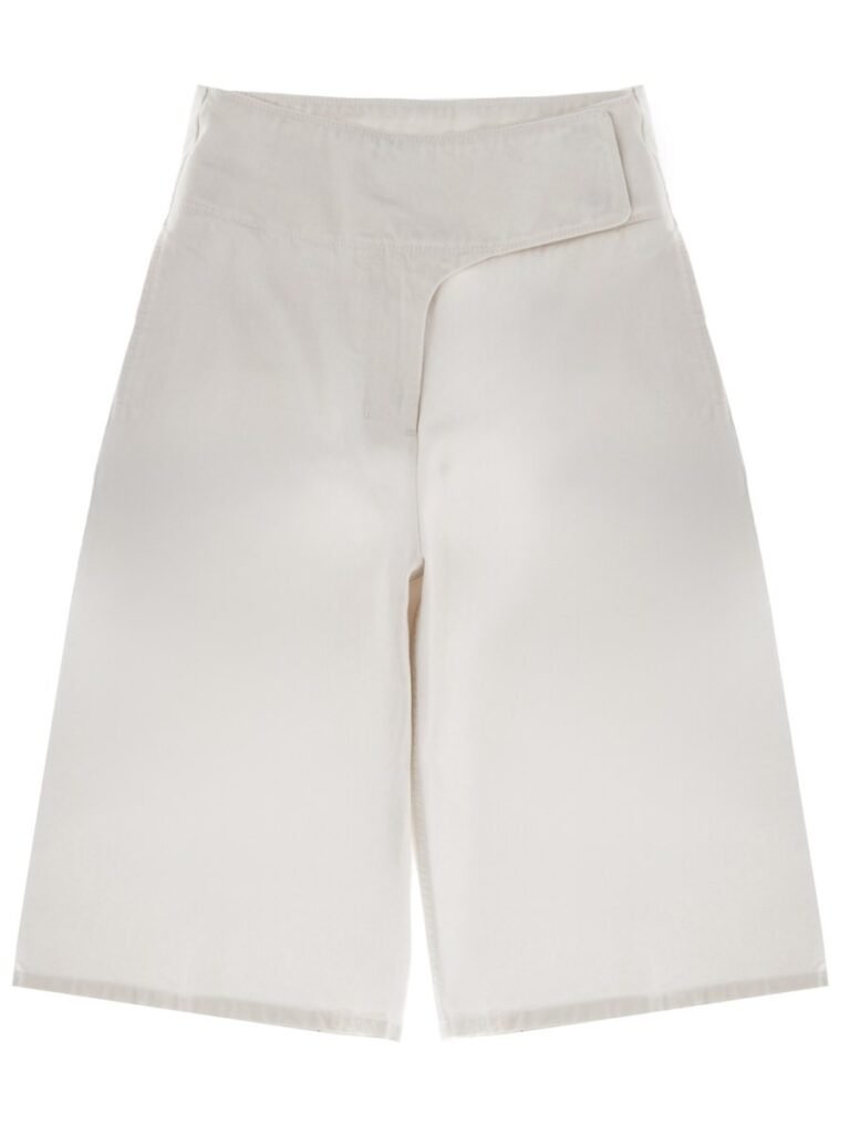 BELTED BERMUDA SHORTS