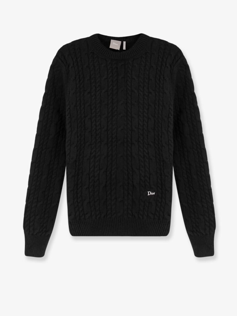 Cable-knit cashmere sweater