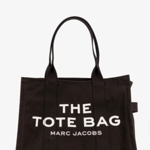 Canvas shopping bag with frontal logo