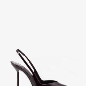 Chanel Vivienne patent leather pumps