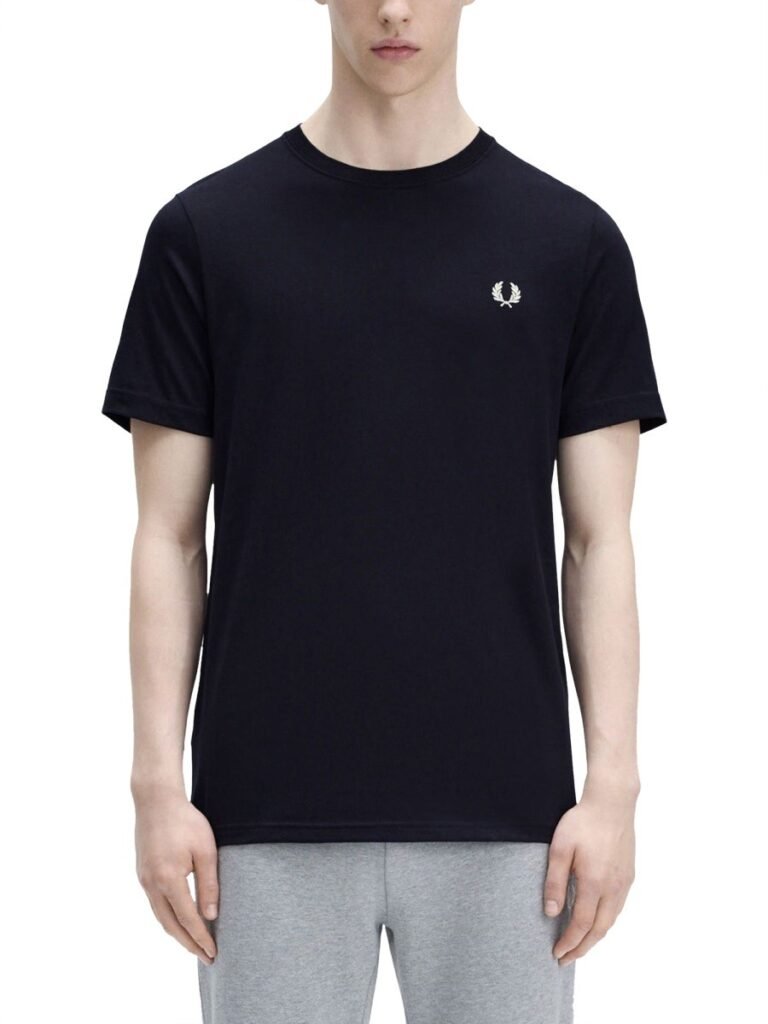 CLASSIC T-SHIRT