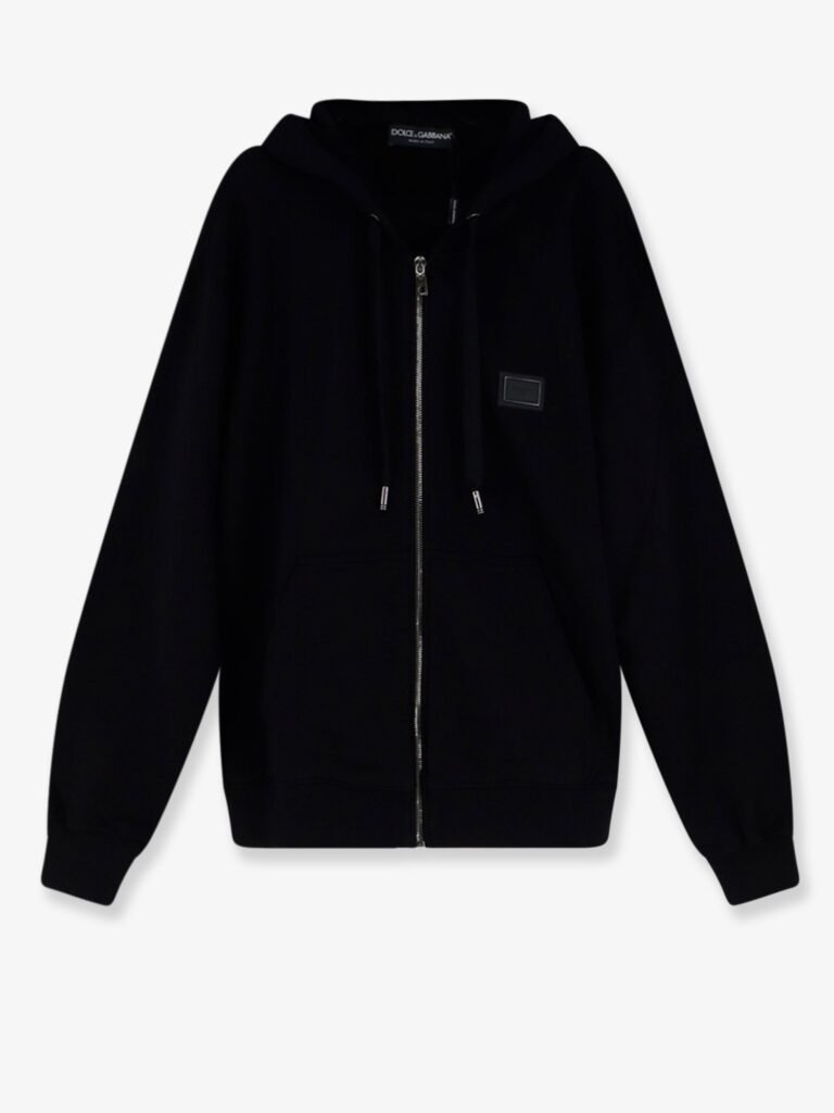 Cotton sweatshirt with metal logo patch