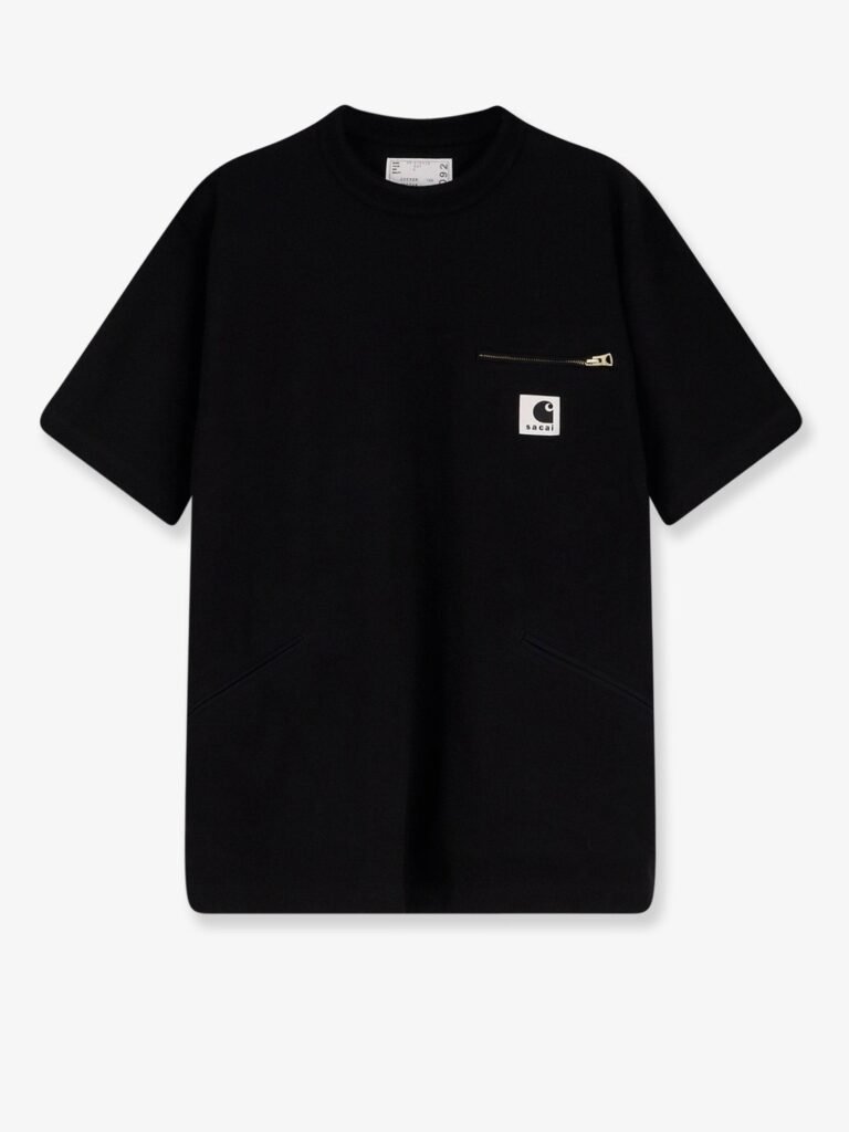 Cotton T-shirt witht logo patch on the front