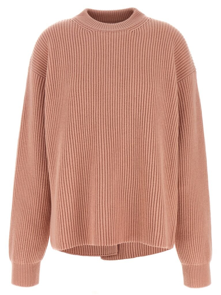 Crewneck sweater
