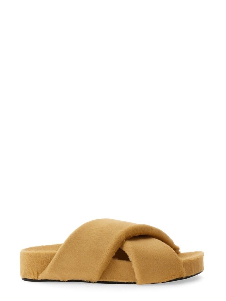 CRISSCROSS SANDAL