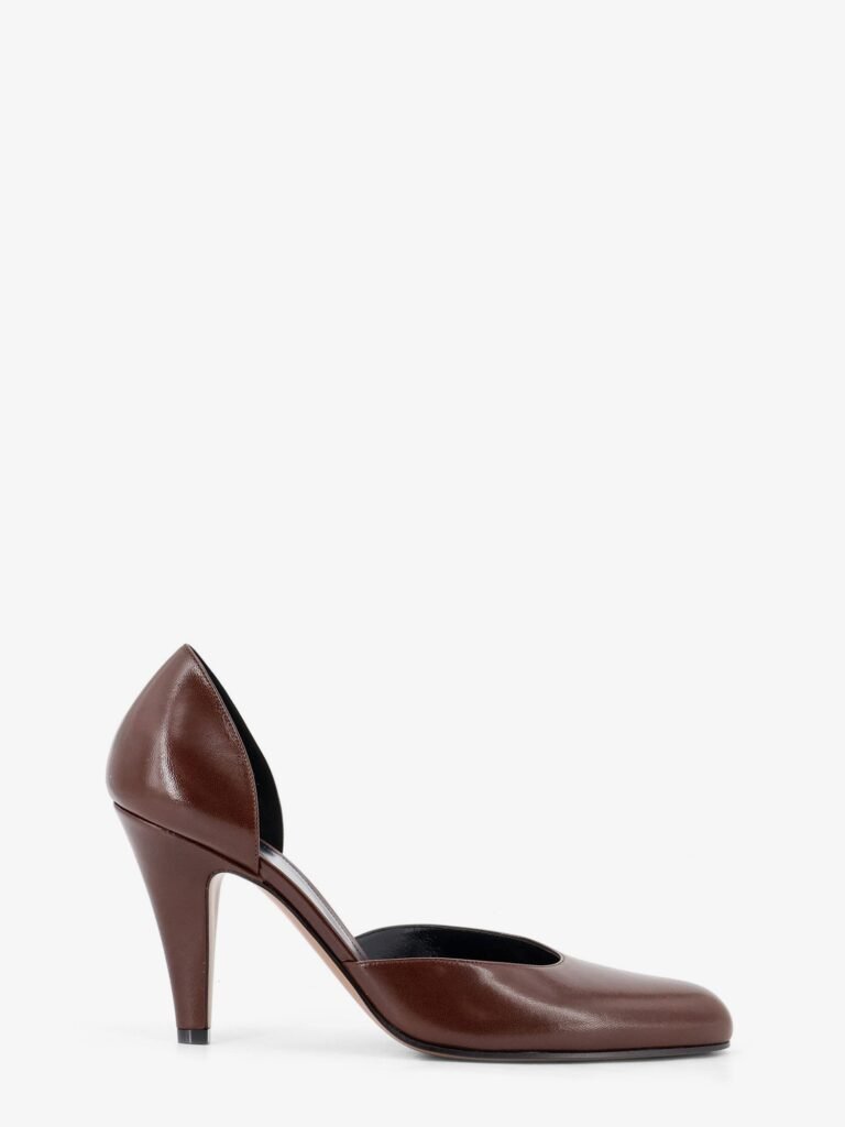 D'Orsay Ornella leather pumps