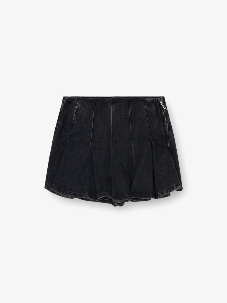 DE-ROX pleated denim shorts