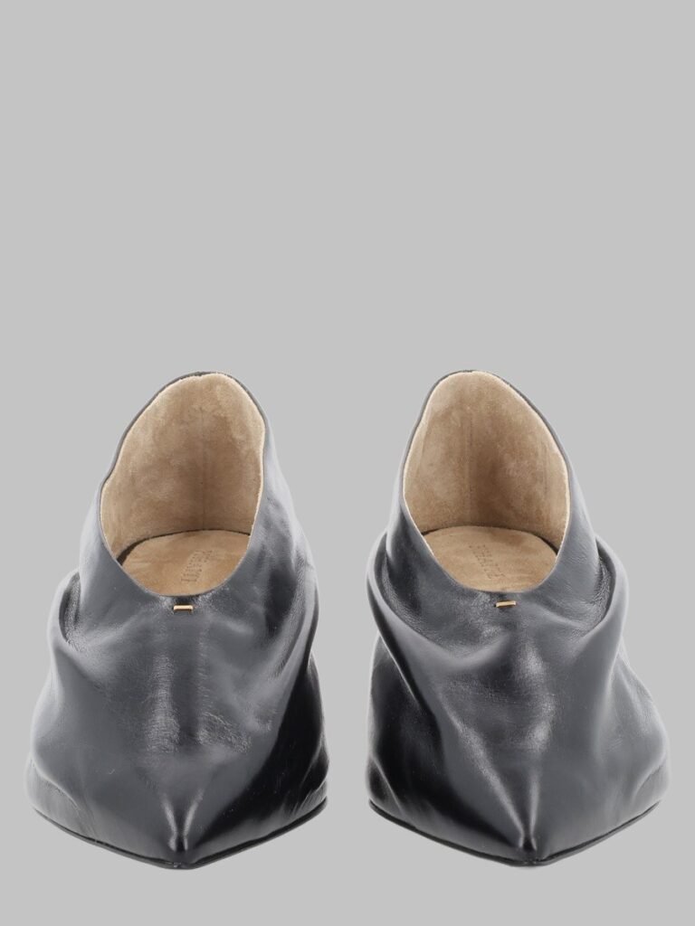 DÉCOLLETÉ PUMP "MIRIAM"