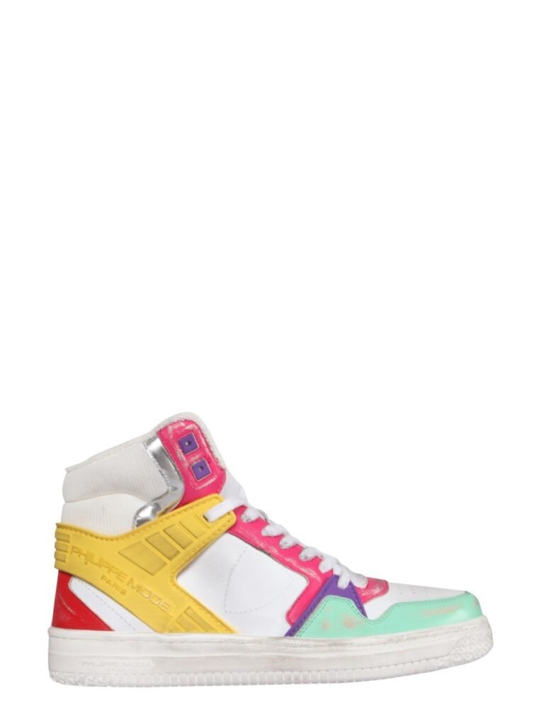 GREAT TALL SNEAKERS