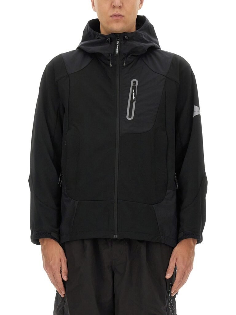 HOODED JACKET