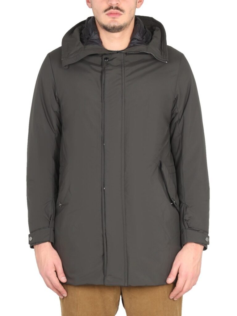 HOODED JACKET
