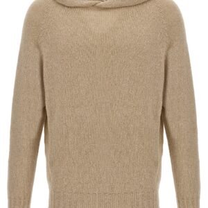 Hooded sweater