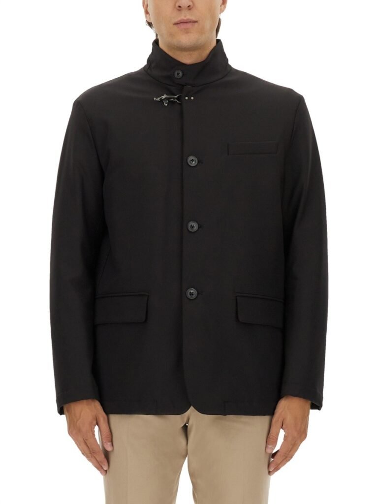 JACKET WITH HOOK