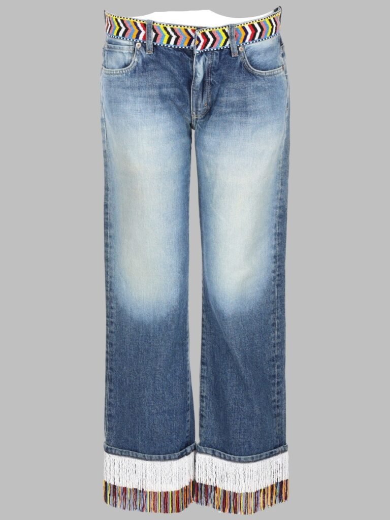 JEANS CON DECORAZIONE DI PERLINE