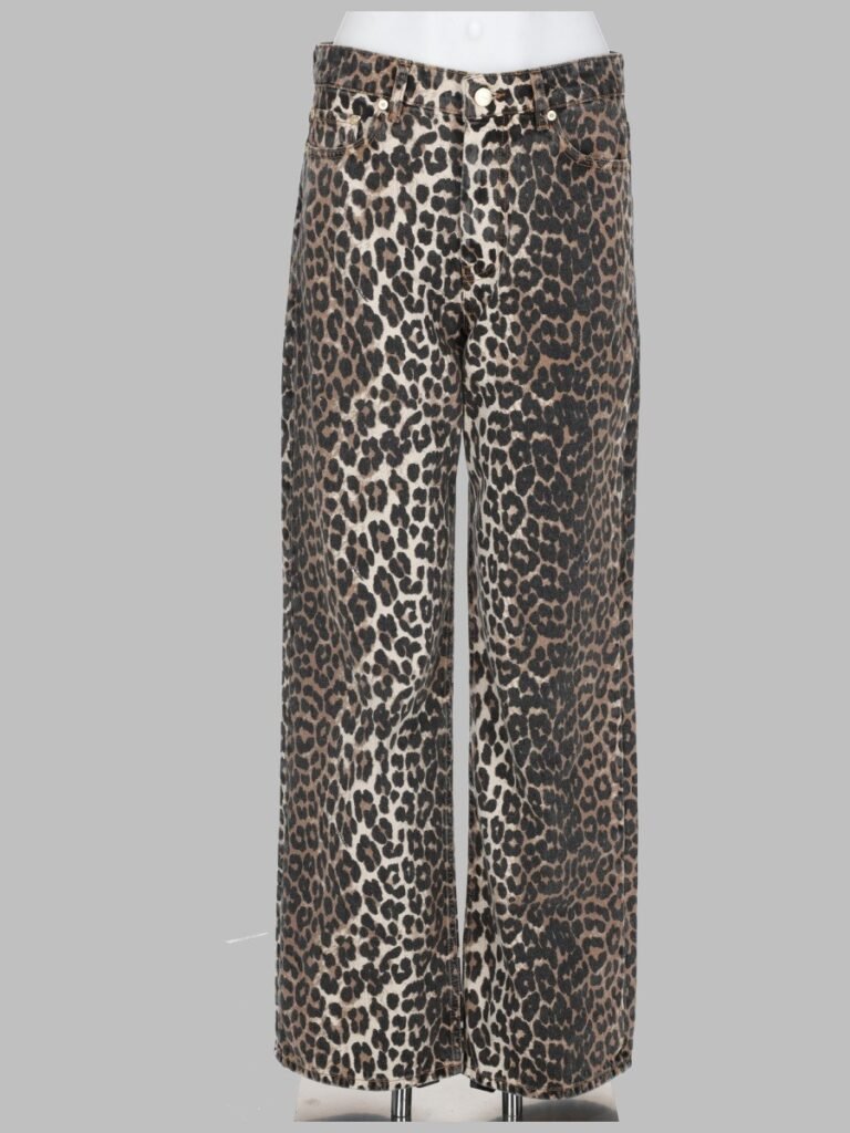 JEANS CON STAMPA ANIMALIER
