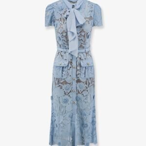 Lace dress with belt