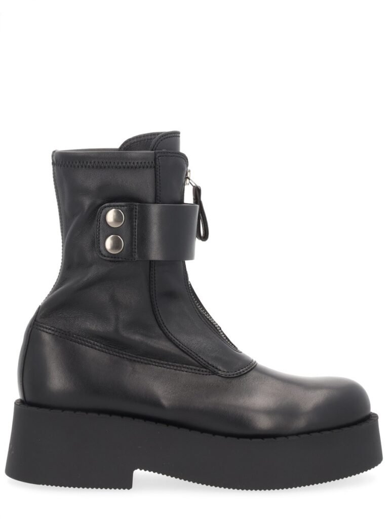 LEATHER BOOT