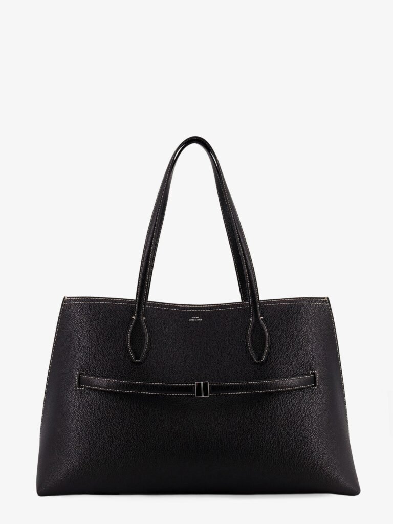 Leather shoulder bag with lettering logo on the front