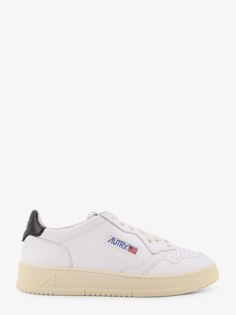 Medalist Low leather sneakers with side logo