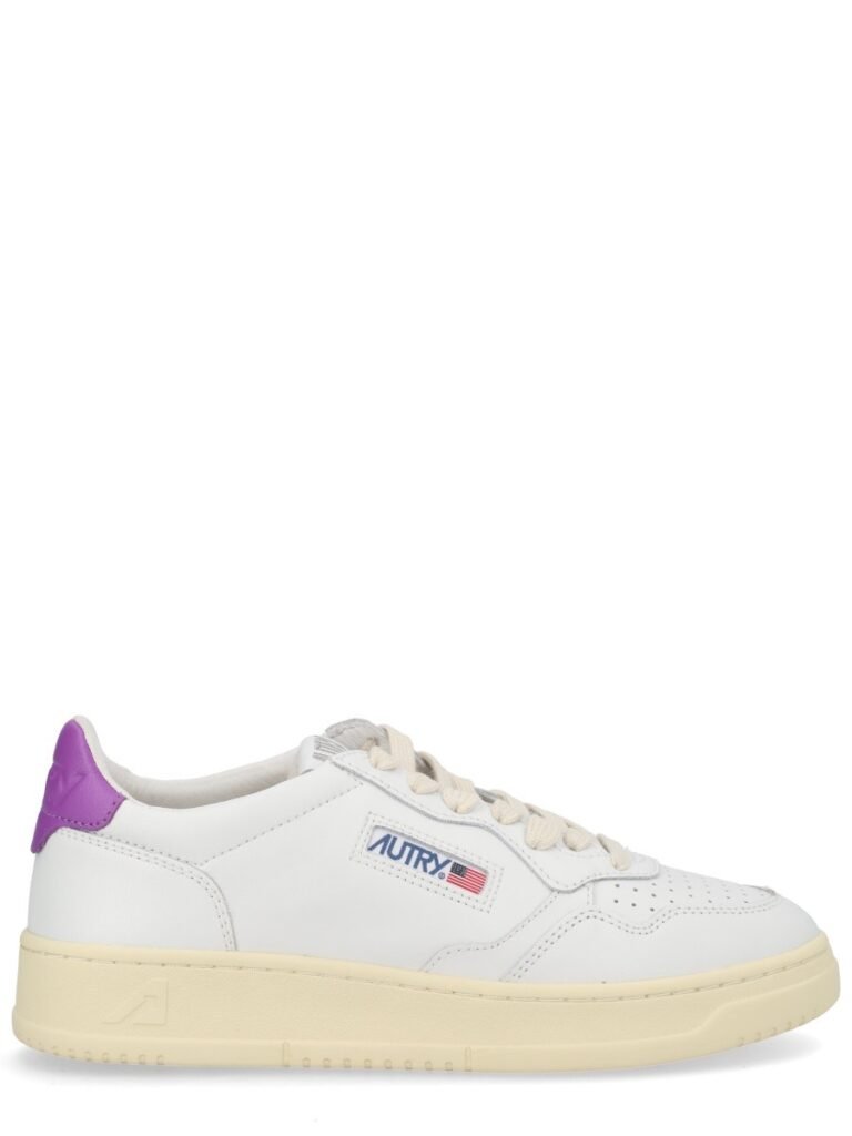 "MEDALIST LOW" SNEAKER