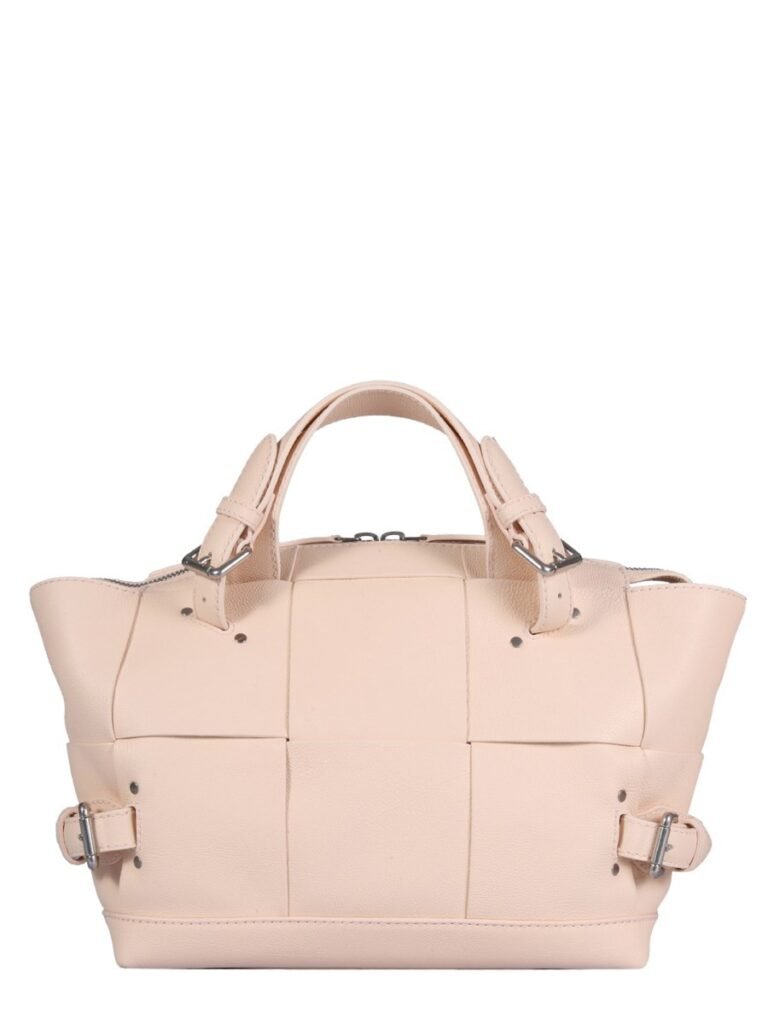 MEDIUM LEATHER BAG