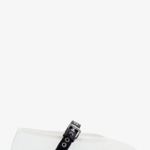 Mesh fabric ballerinas