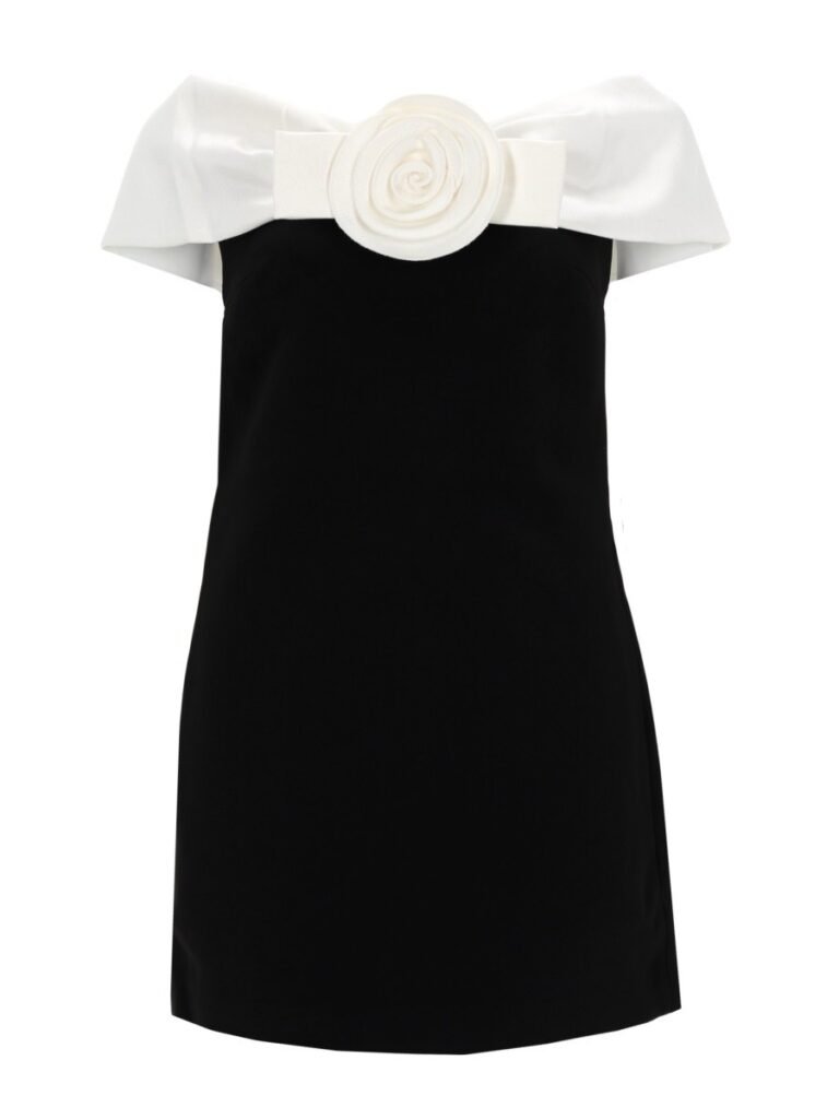 MINI DRESS WITH FLOWER DETAIL