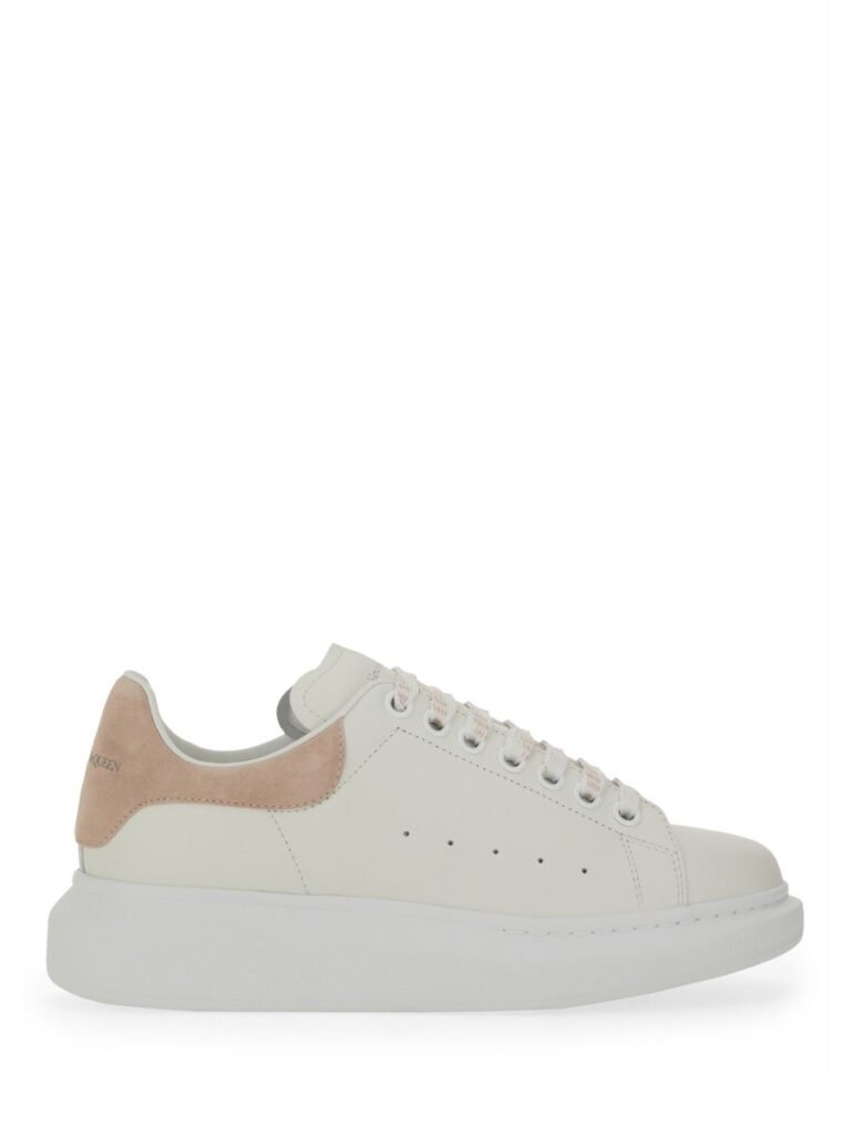 OVERSIZED SNEAKER