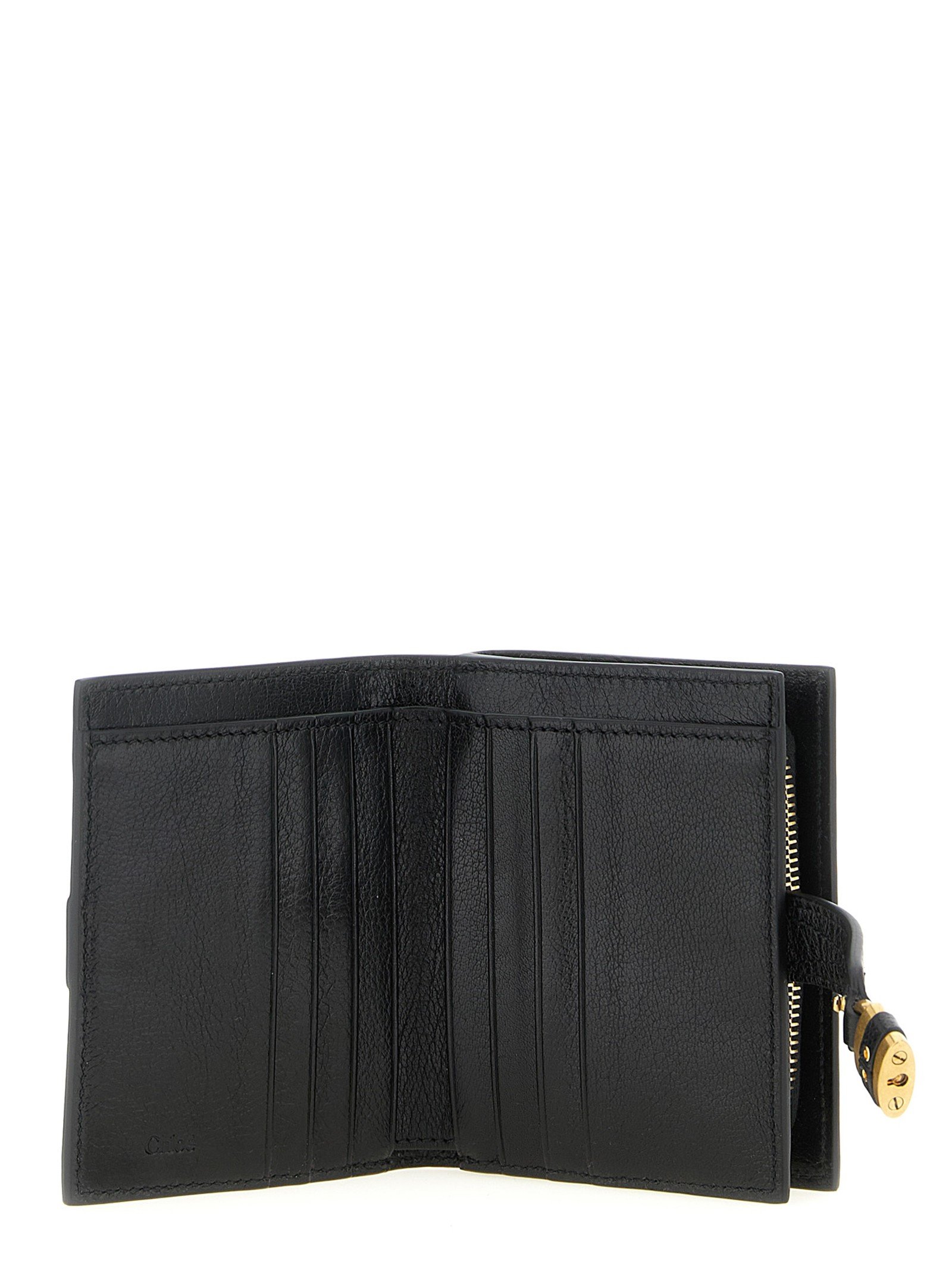 Lazri boutique fashion europe