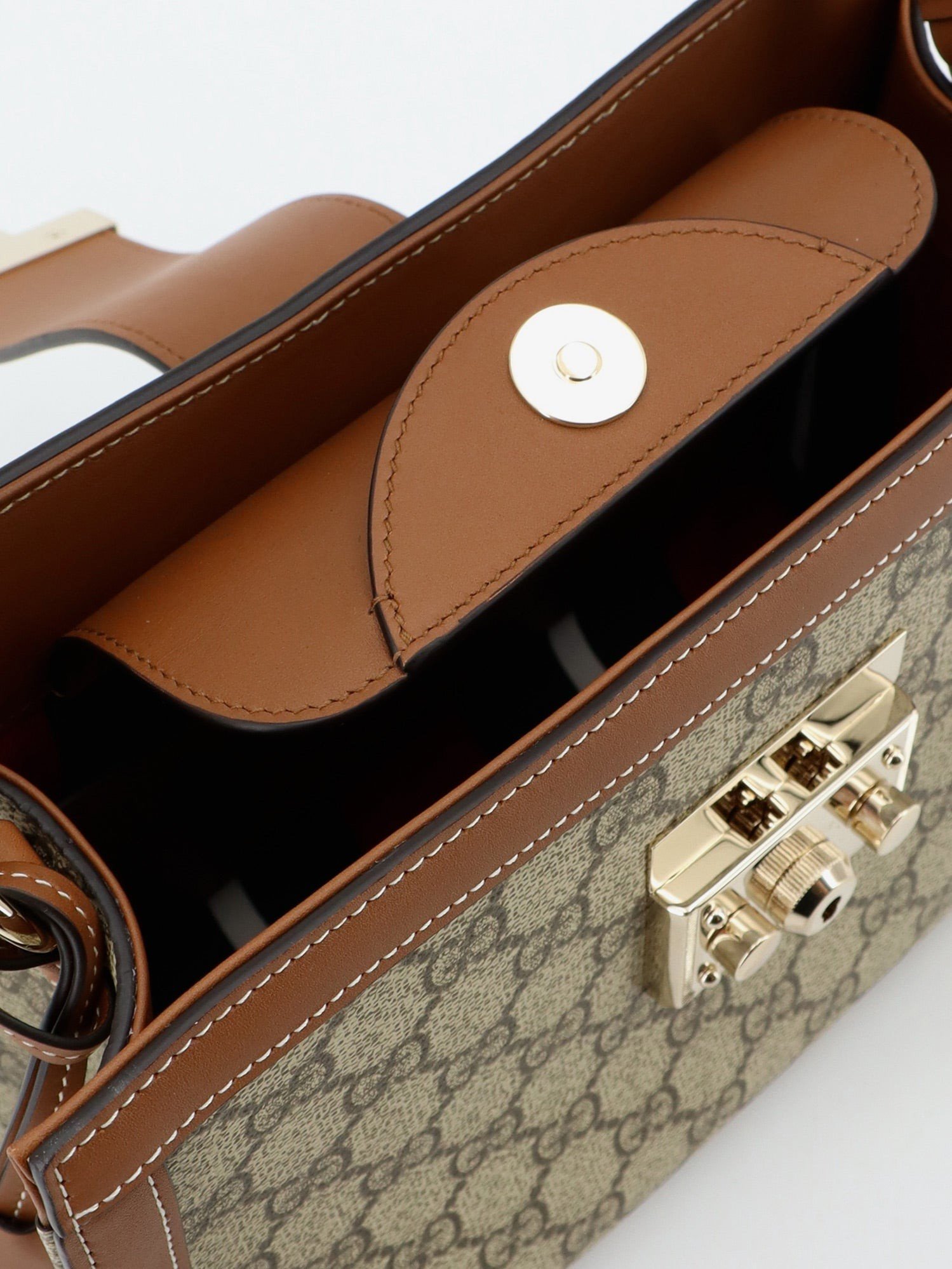 Lazri boutique fashion europe
