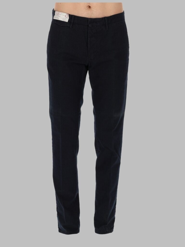 JEANS CON PATCH LOGO