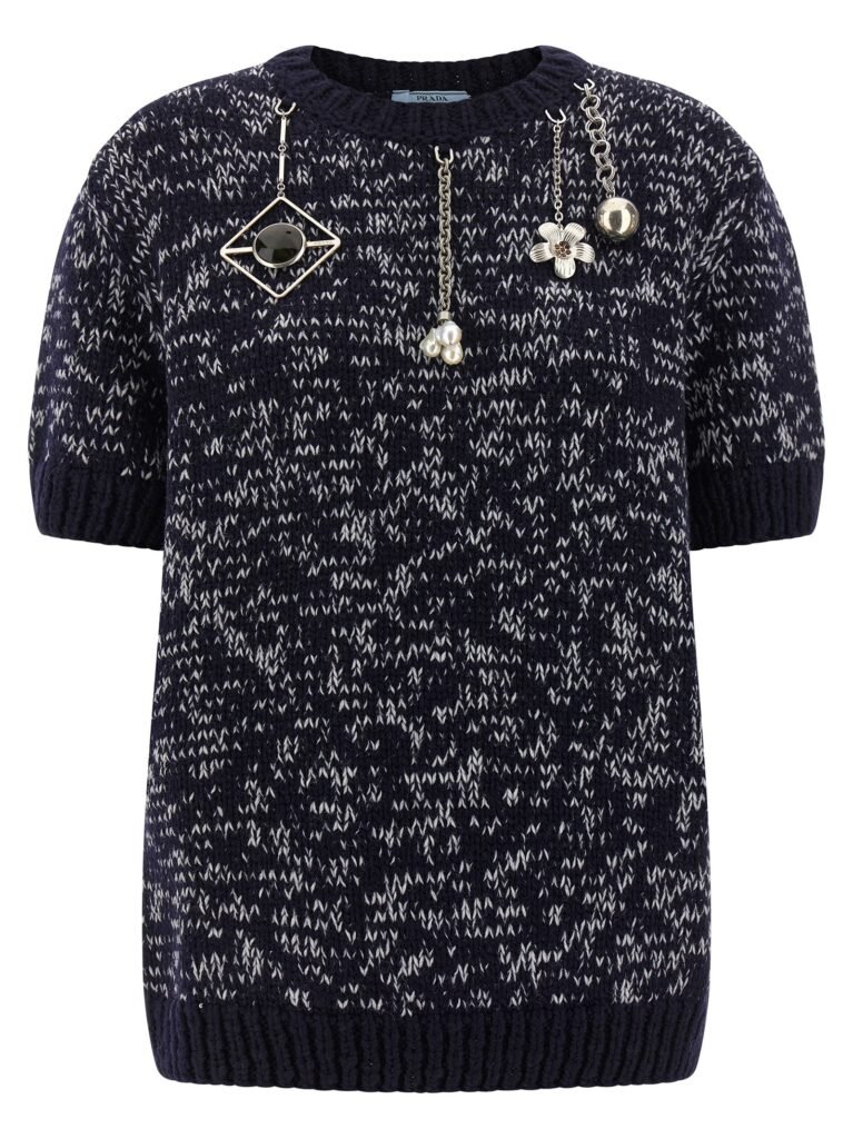 Pendant sweater
