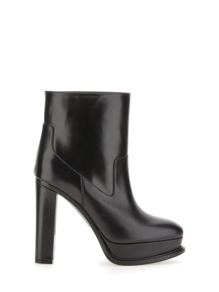 PLATFORM BOOTS