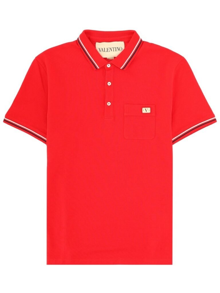 POLO CON PATCH LOGO