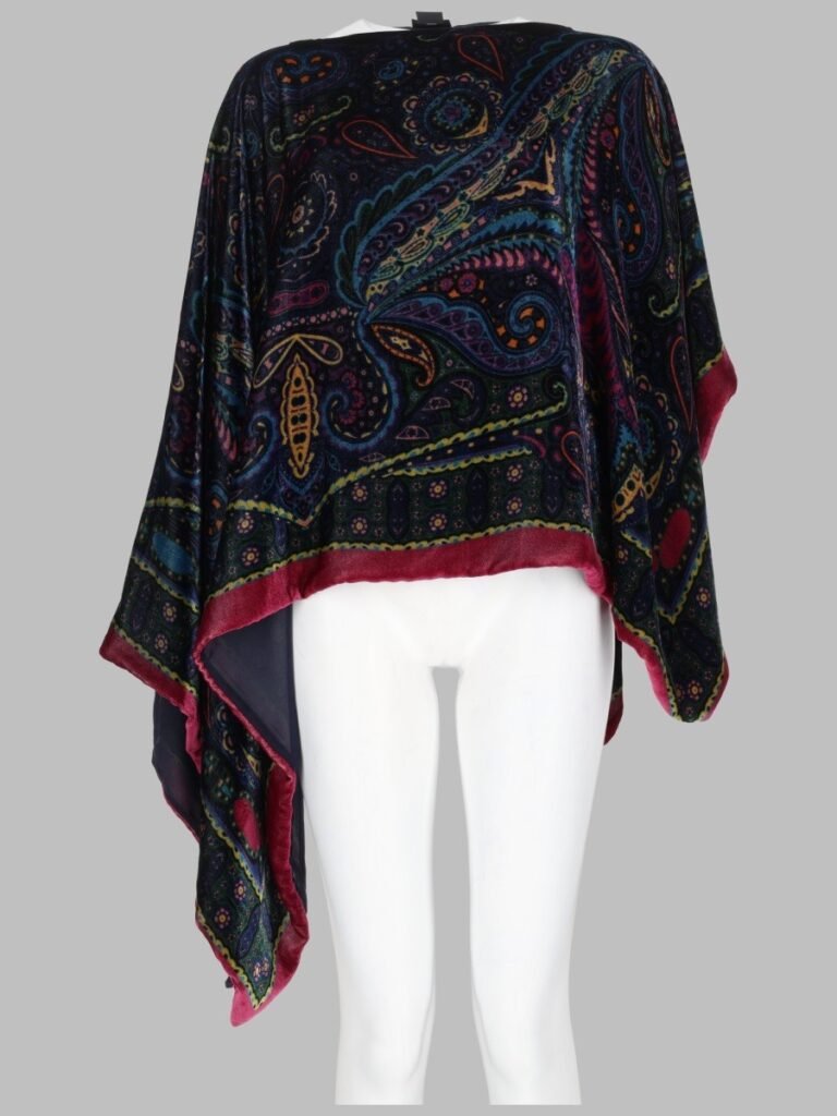 PONCHO ASIMMETRICO CON STAMPA PAISLEY