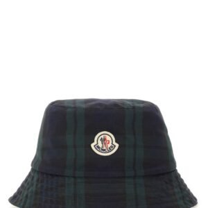 REVERSIBLE BUCKET HAT
