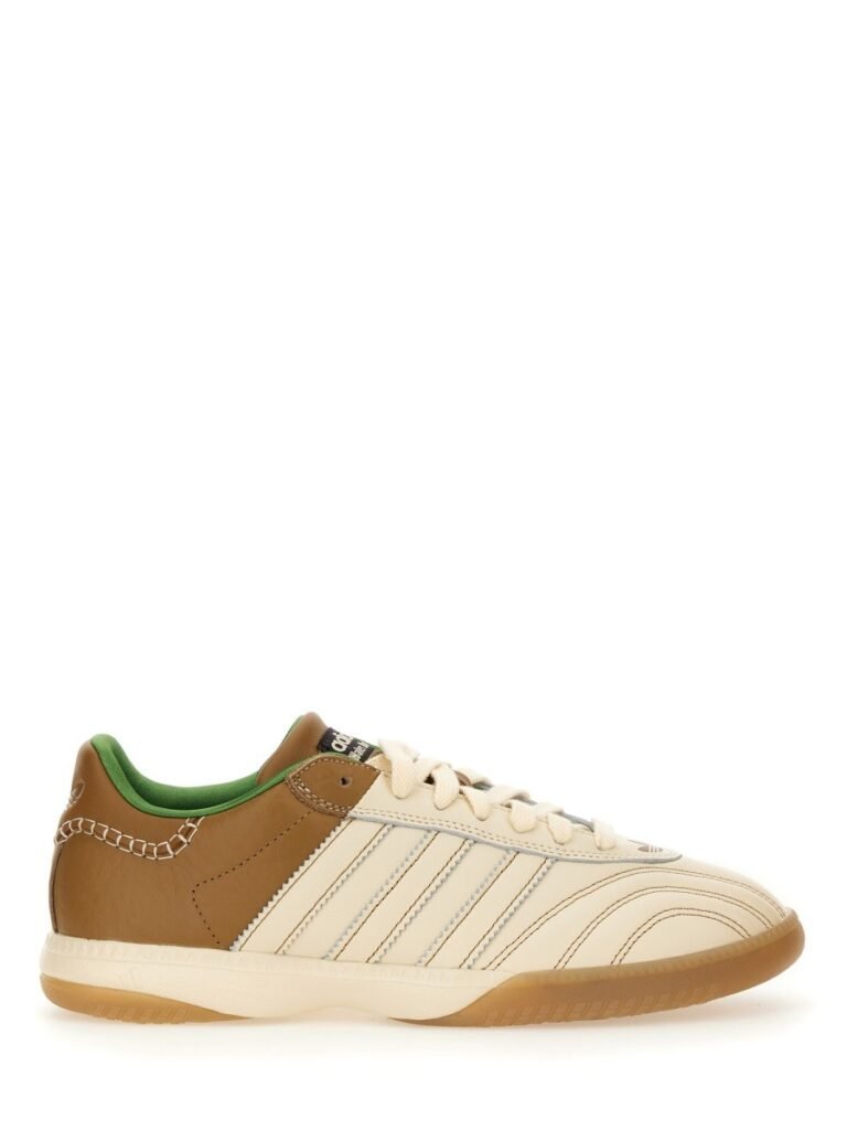 SAMBA SNEAKER.