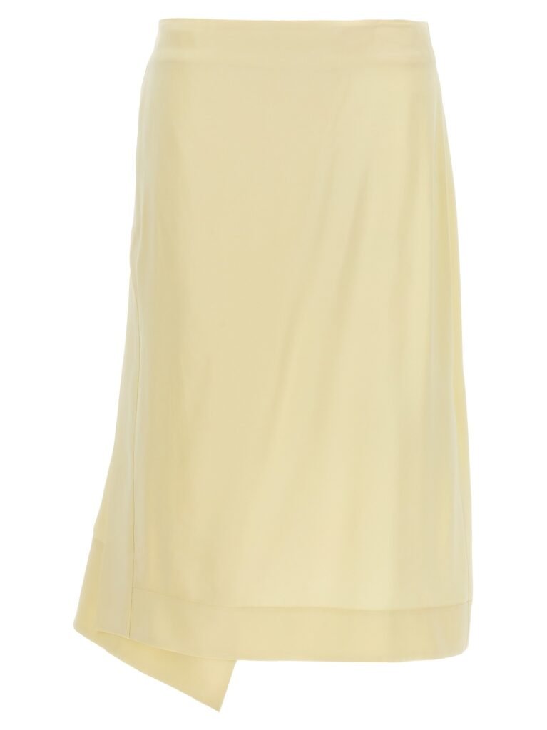 Satin skirt with side slit