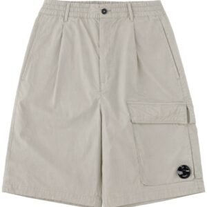 SHORTS CARGO CON PATCH LOGO