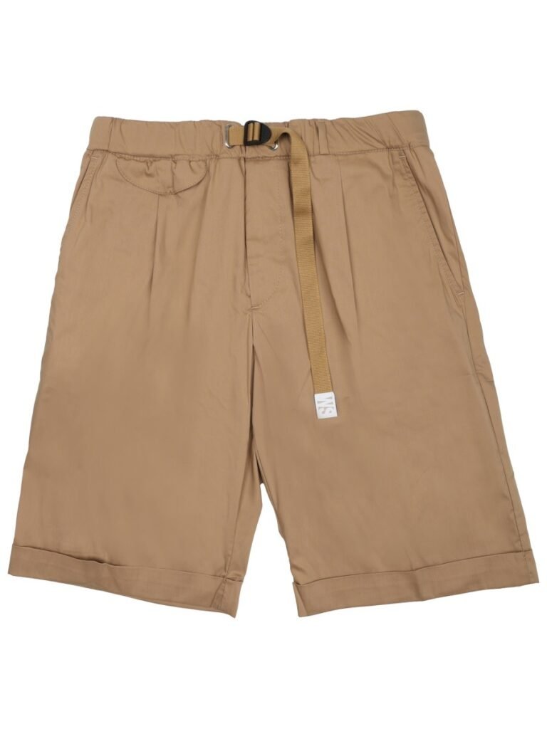 SHORTS CON CINTURA