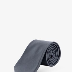 Silk tie