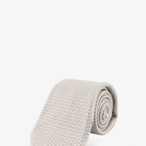 Silk tie