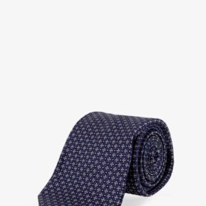 Silk tie
