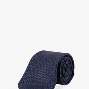 Silk tie