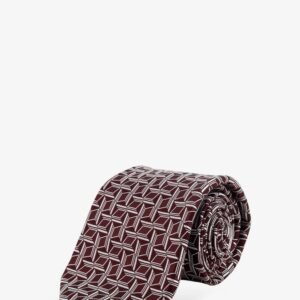 Silk tie