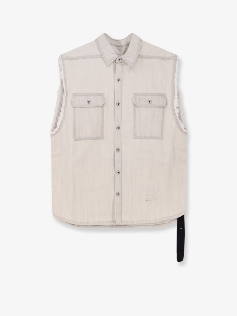 Sleeveless denim jacket