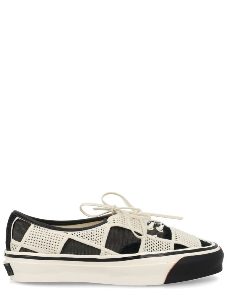 SNEAKER "AUTHENTIC 44"