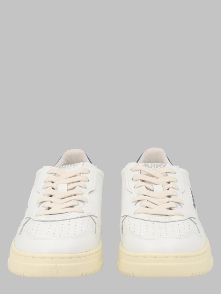 SNEAKER "MEDALIST LOW"
